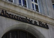 Abercrombie & Fitch前老板因性交易指控被捕